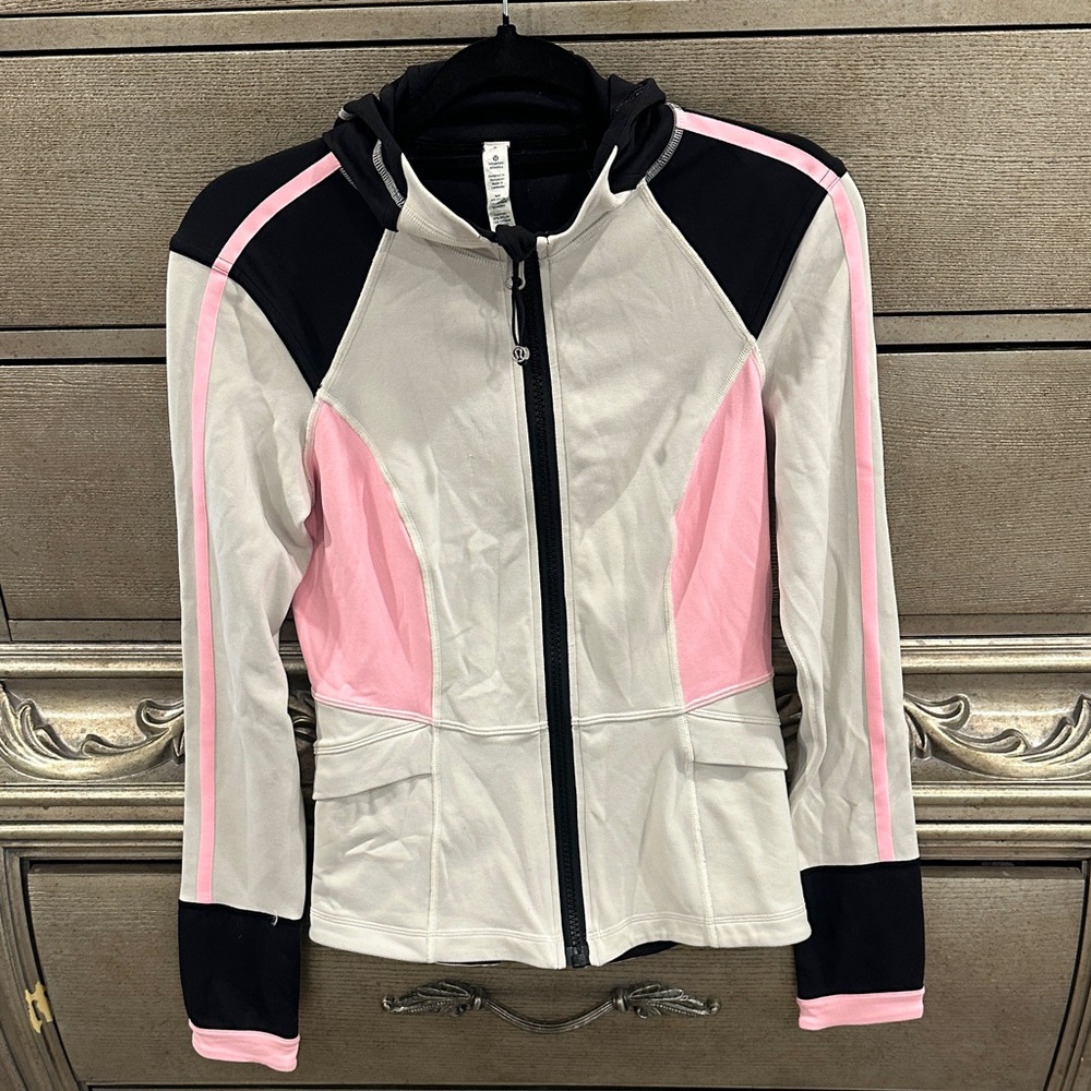 Lululemon Women's Pink and Black Jacket